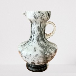 glass-vase-opaline-florence-vintage